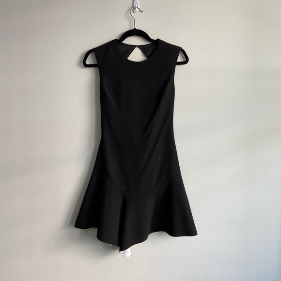 ELIZABETH & JAMES Black Dress - Picture 1 of 5